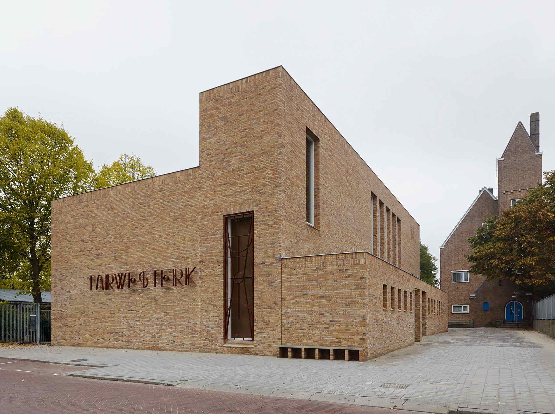 Sporthal Tawesterk 1, Rotterdam - Artesk van Royen Architecten - Ziegler Branderhorst