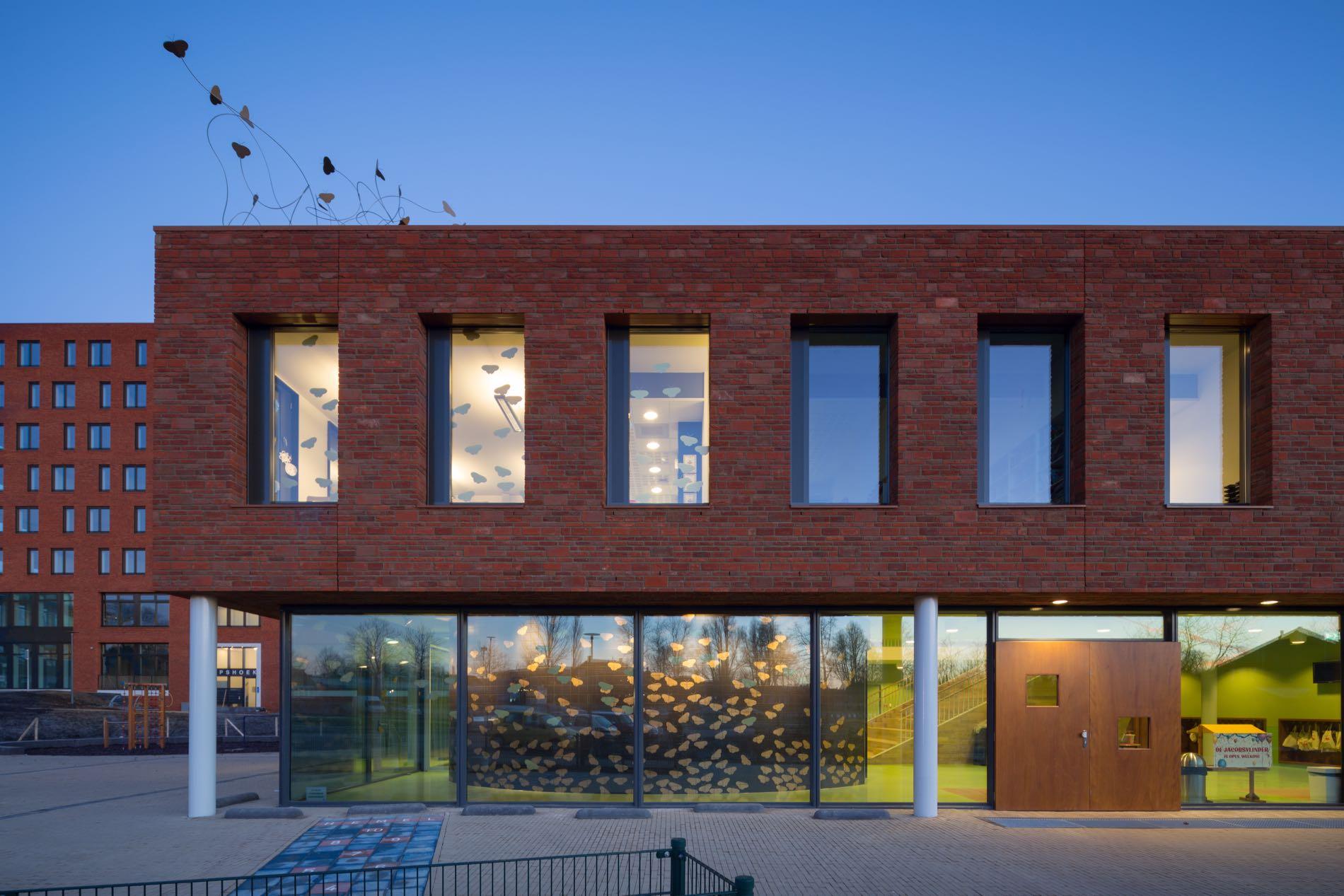 School de Jacobsvlinder, Zoetermeer - Paul de Vroom Architecten 2a