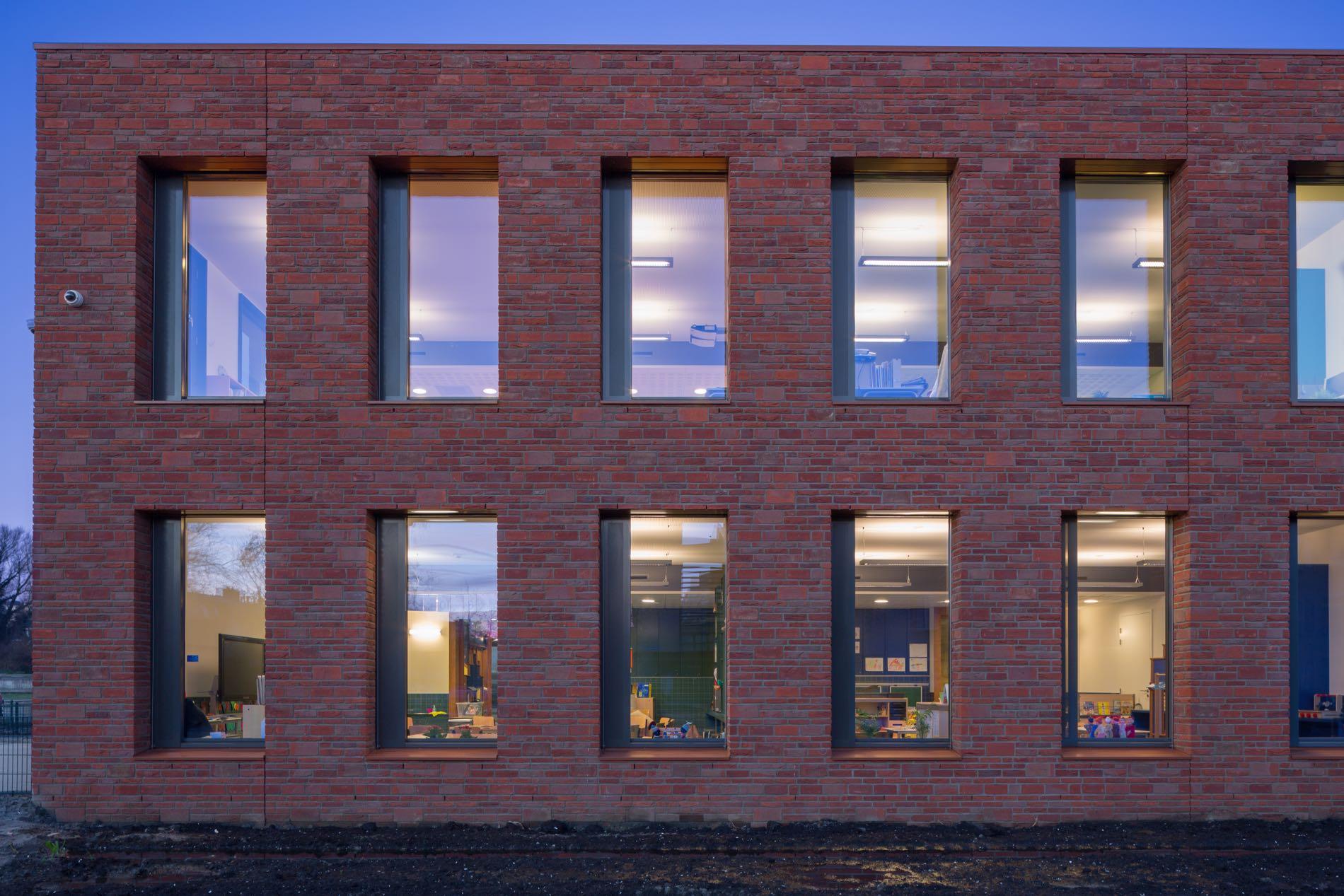 School de Jacobsvlinder, Zoetermeer - Paul de Vroom Architecten 3a