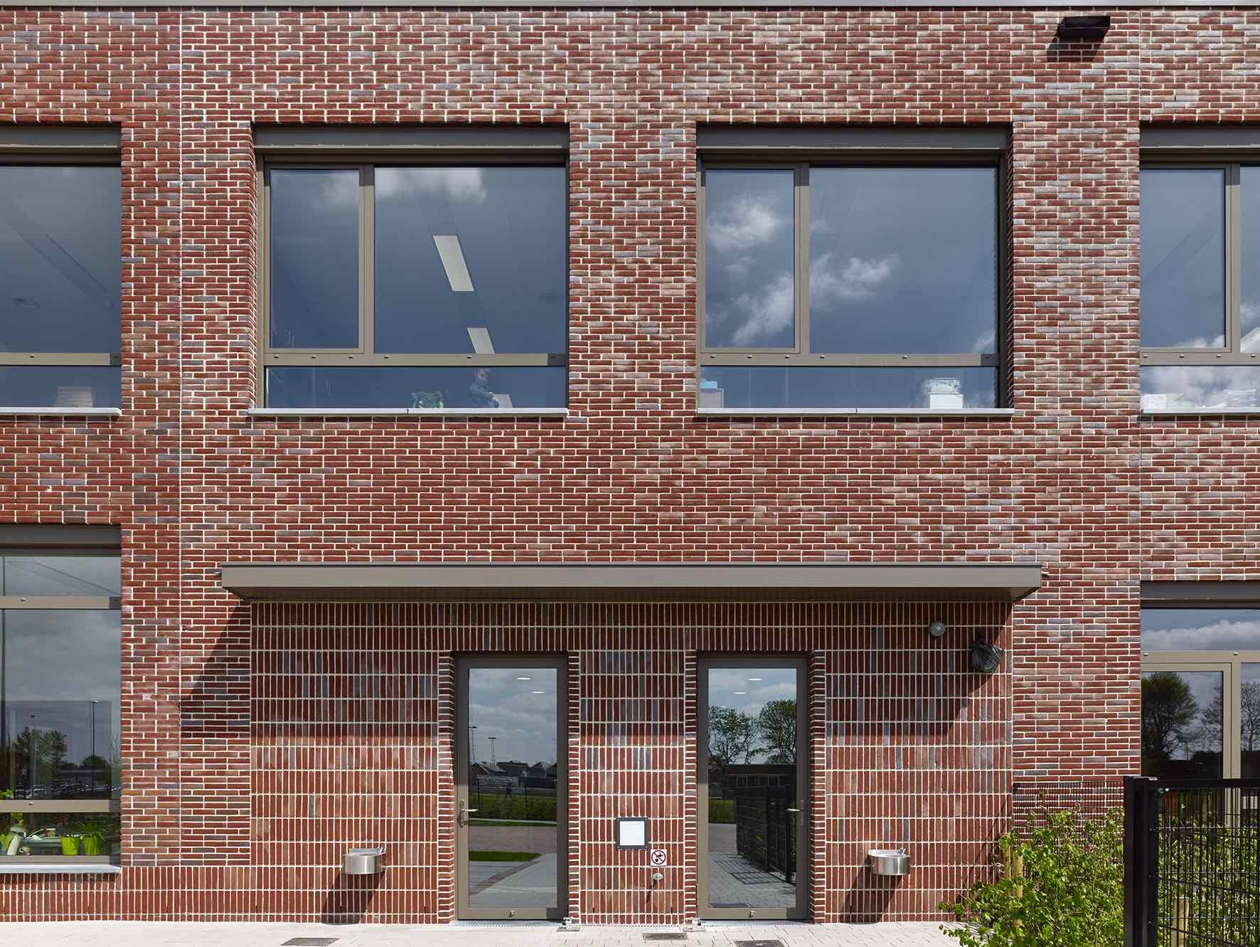 VBS De Vlinder 4, Baarle Hertog (B) - Geurst & Schulze architecten