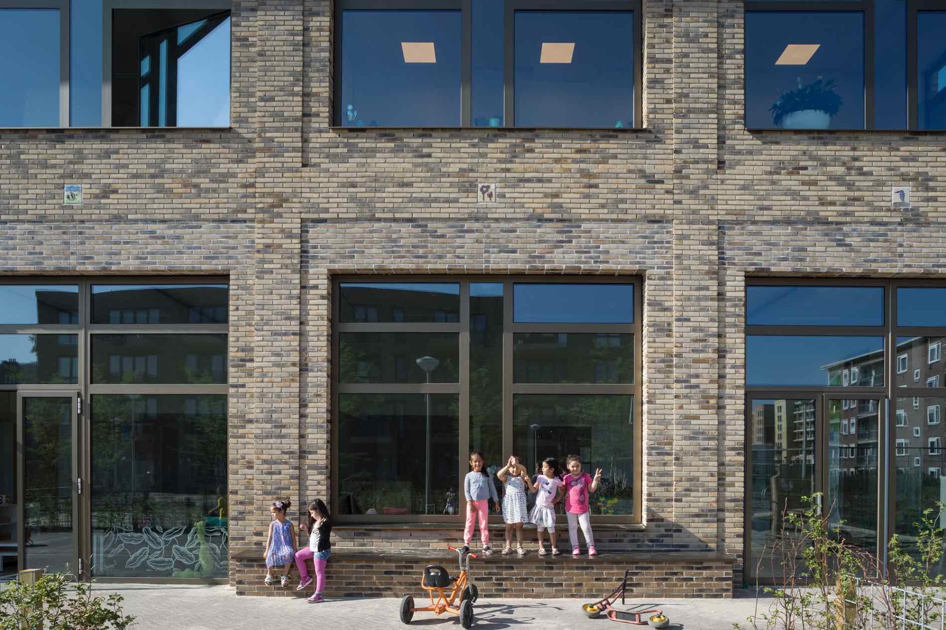 Woningen en school BOLO 2, Amsterdam - Marlies Rohmer Architecture & Urbanism