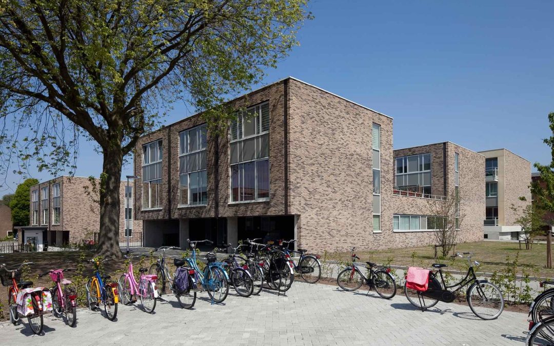 Brede School en Woningen, Bussum